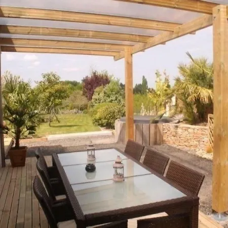 Holiday home House O Natur'l La Chapelle-Sur-Erdre